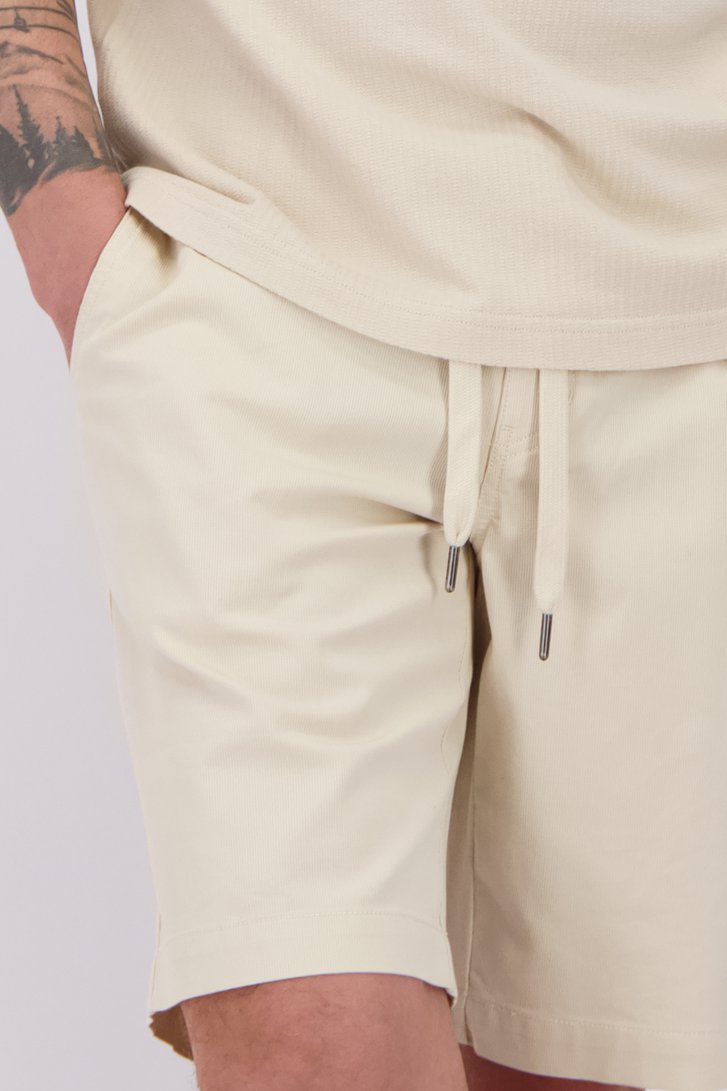 Detail van Beige bermuda met elastische taille door Ravøtt voor Heren