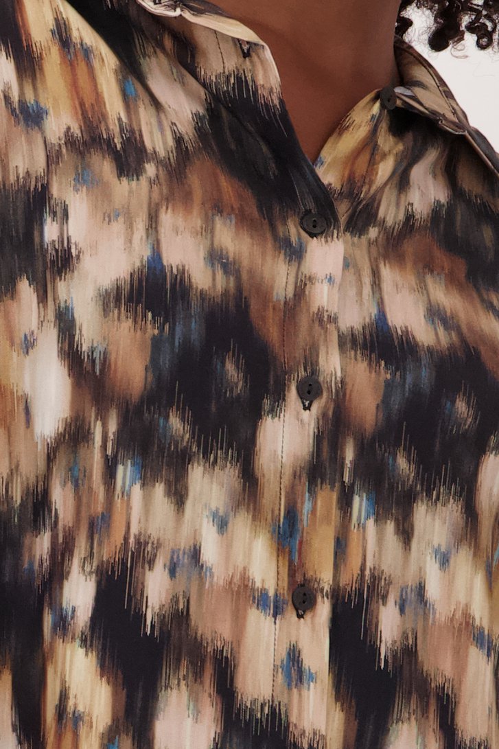 Detail van Beige blouse met print door Geisha voor Dames