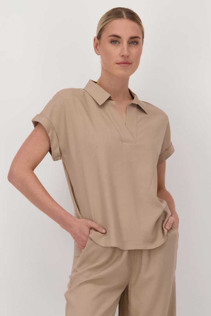 Beige blouse met V-hals en korte mouwen van Liberty Island voor Dames