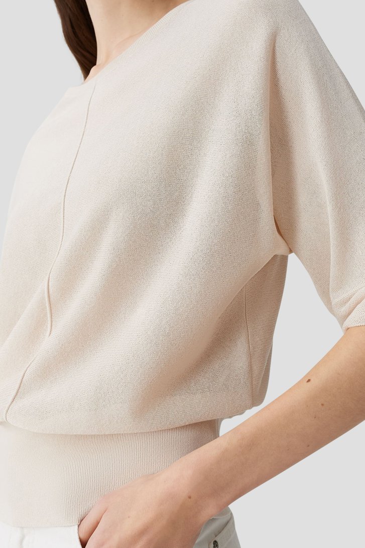 Beige fijn gebreid truitje met vleermuismouwen van Opus voor Dames