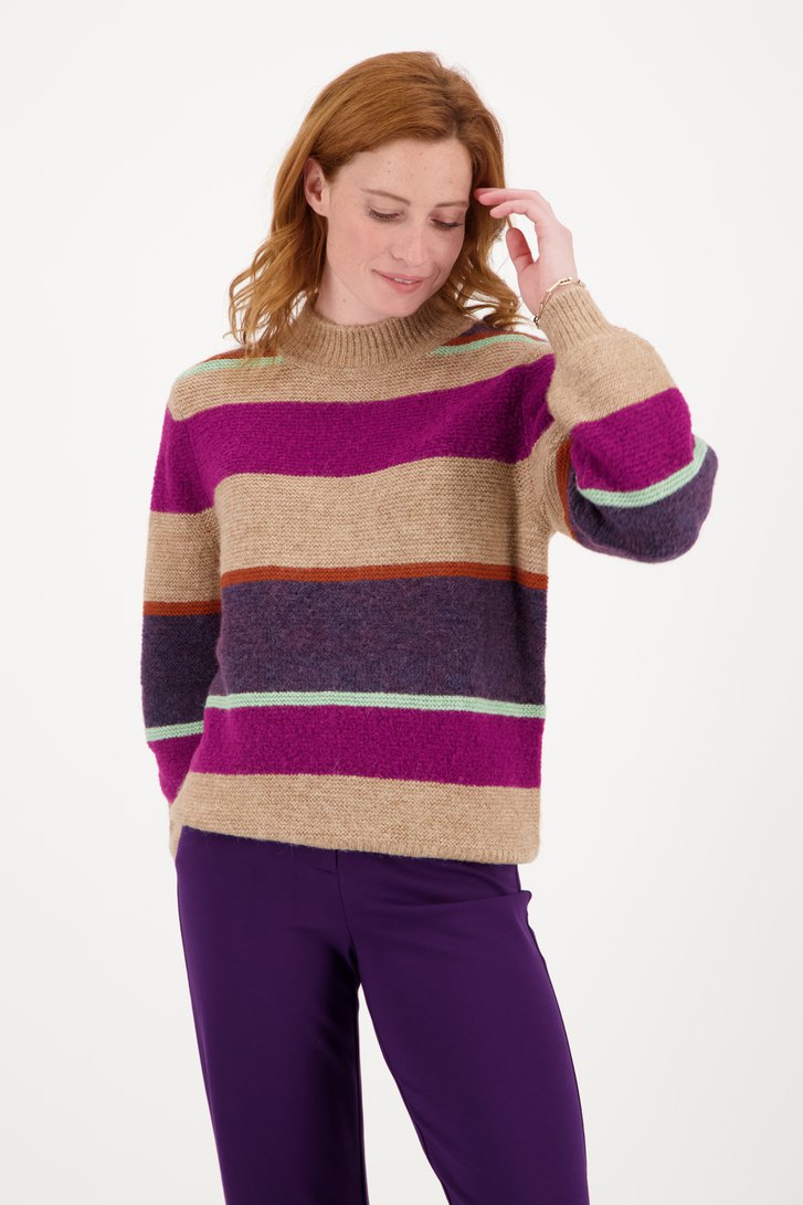 Beige gebreide trui met kleurrijke strepen