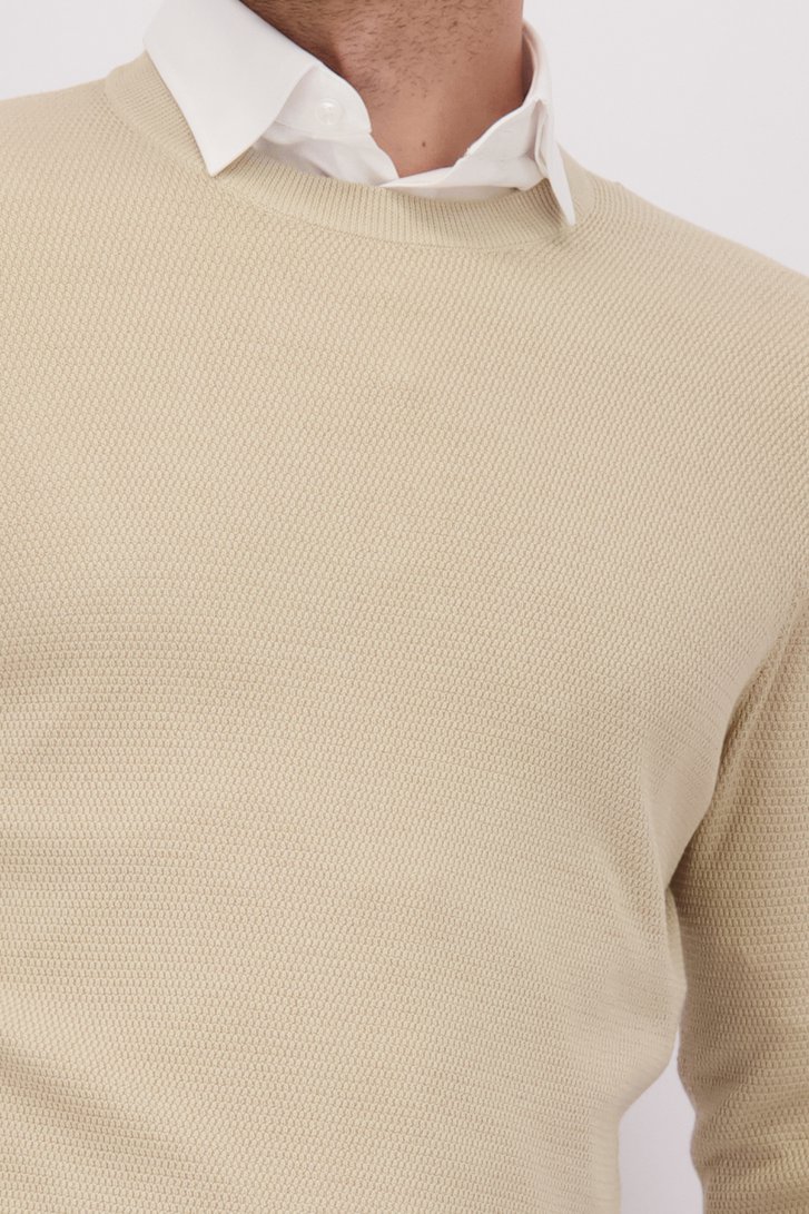 Detail van Beige gebreide trui met ronde hals door Michaelis voor Heren
