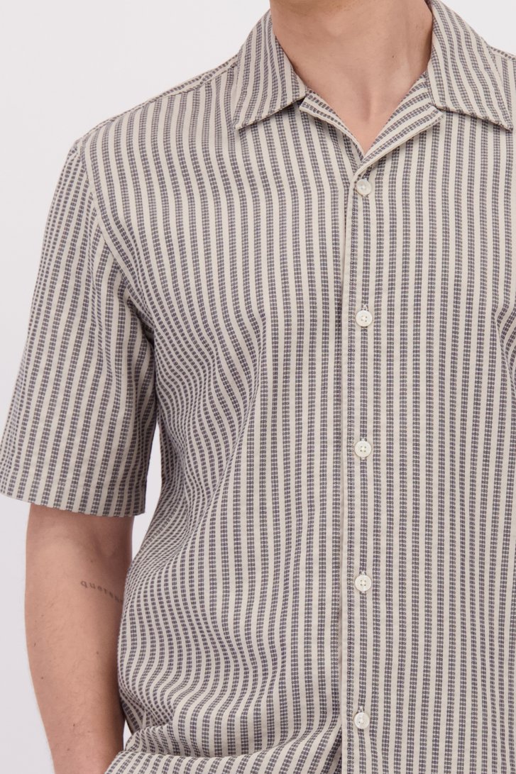 Detail van Beige hemd met grijze structuurstof   door Only & Sons voor Heren