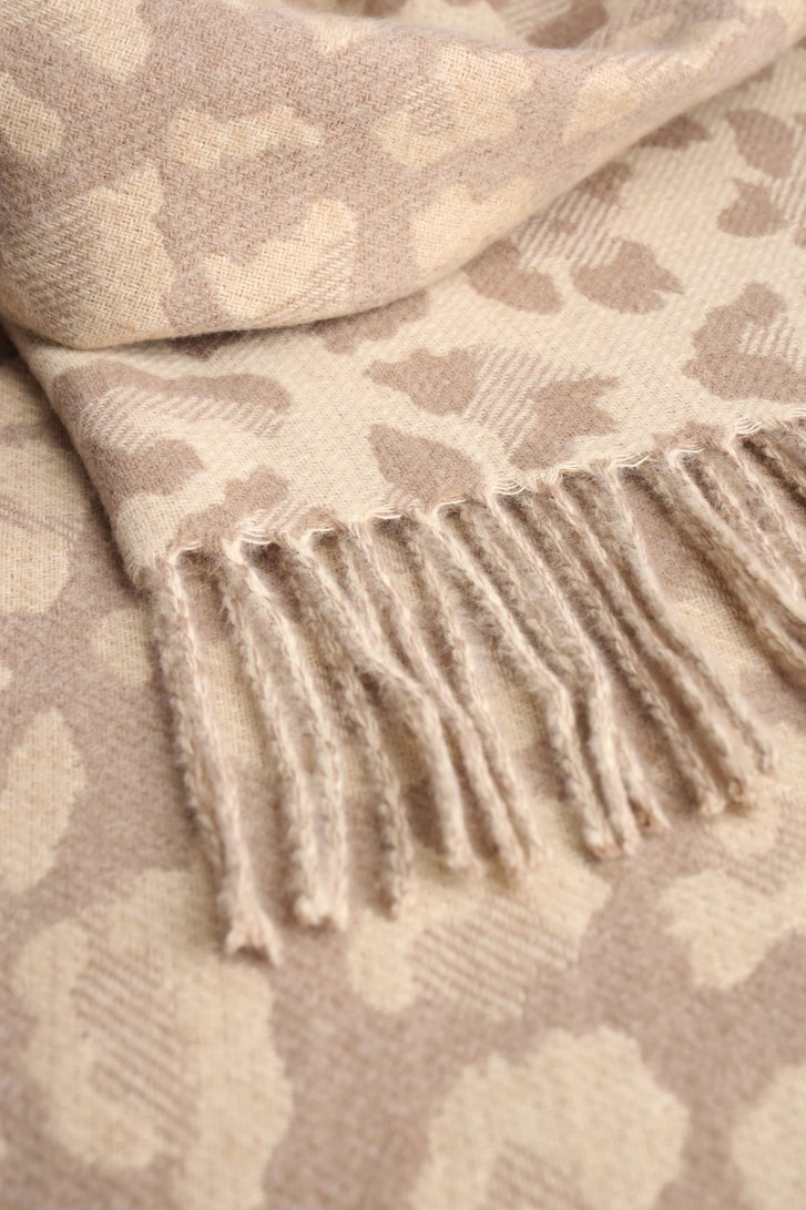 Productfoto 1 van Beige sjaal met luipaardprint door Modeno voor Dames