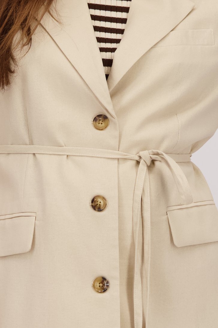 Detail van Beige vestje met striklint door JDY voor Dames