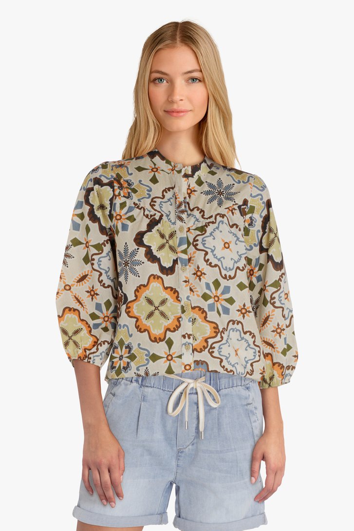 Beigegroene blouse met print
