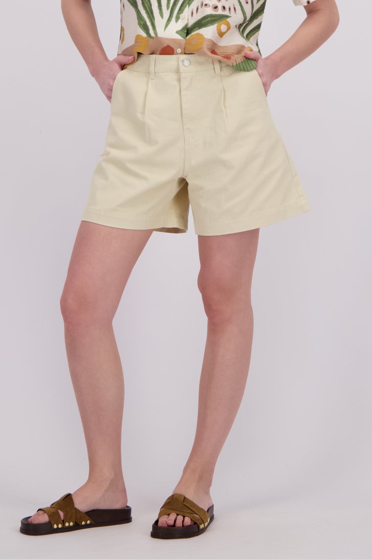 Détail de Bermuda beige clair avec plis à la taille de JDY pour Femmes