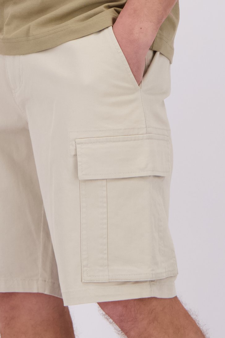 Détail de Bermuda marron clair de Ravøtt pour Hommes