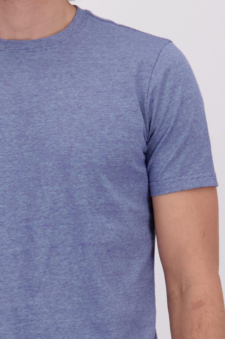 Detail van Blauw gestreept T-shirt  door Ravøtt voor Heren
