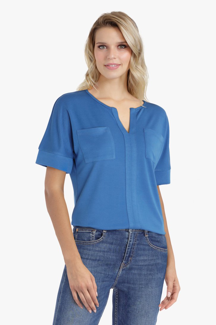 Blauw T-shirt met V-hals en zakjes