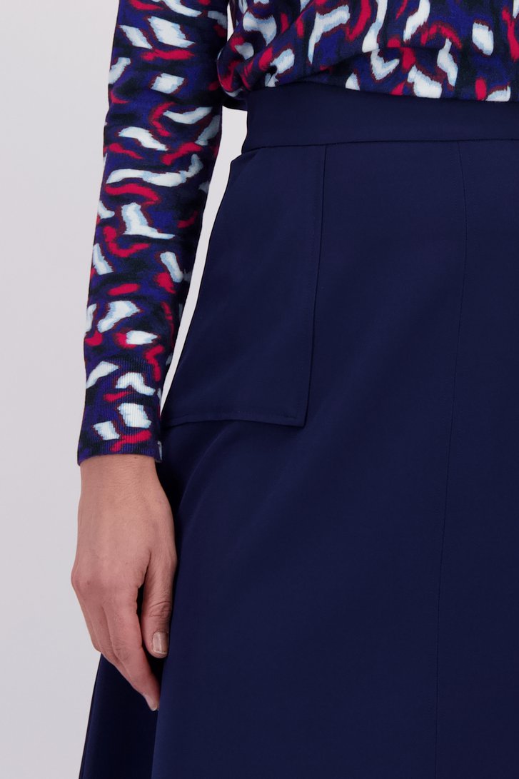 Detail van Blauwe A-lijn rok  door Claude Arielle voor Dames