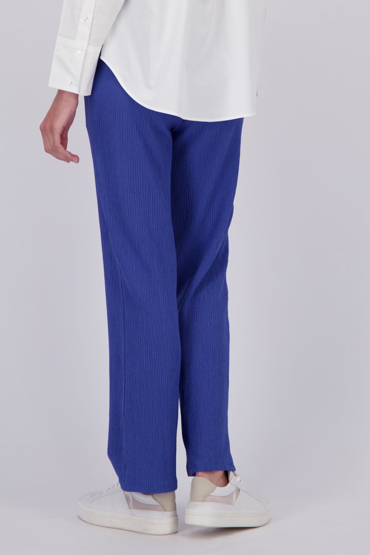 Blauwe broek met structuur en elastische taille van Claude Arielle voor Dames