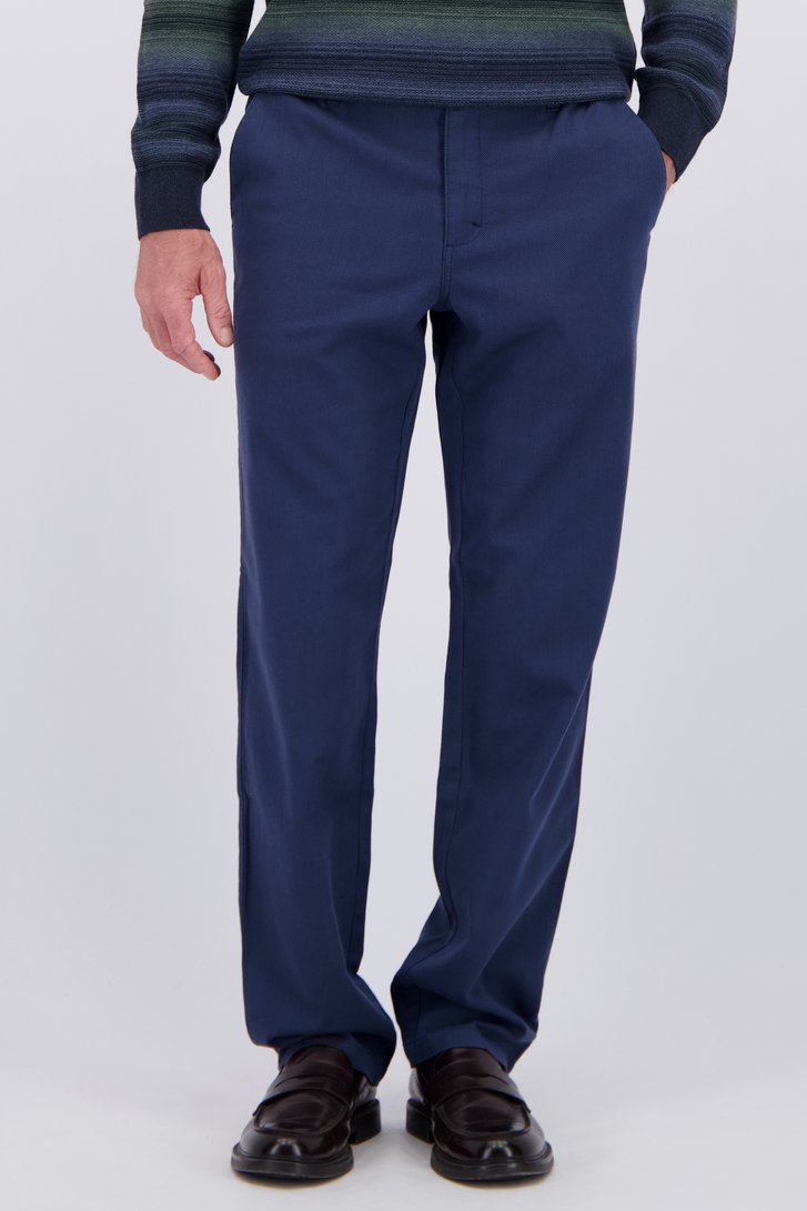 Detail van Blauwe chino met elastische tailleband door Dansaert Blue voor Heren