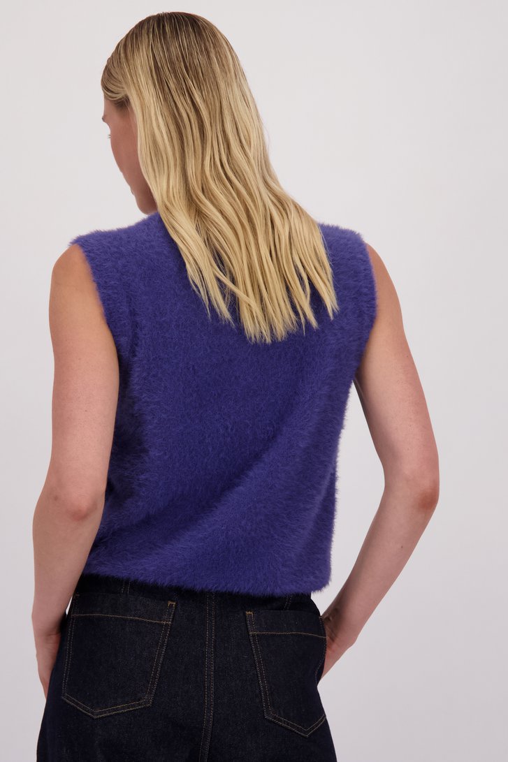 Achterkant van Blauwe fluffy mouwloze cardigan door Liberty Island voor Dames