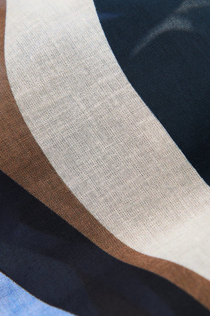Blauwe sjaal met beige-bruine print van Opus voor Dames