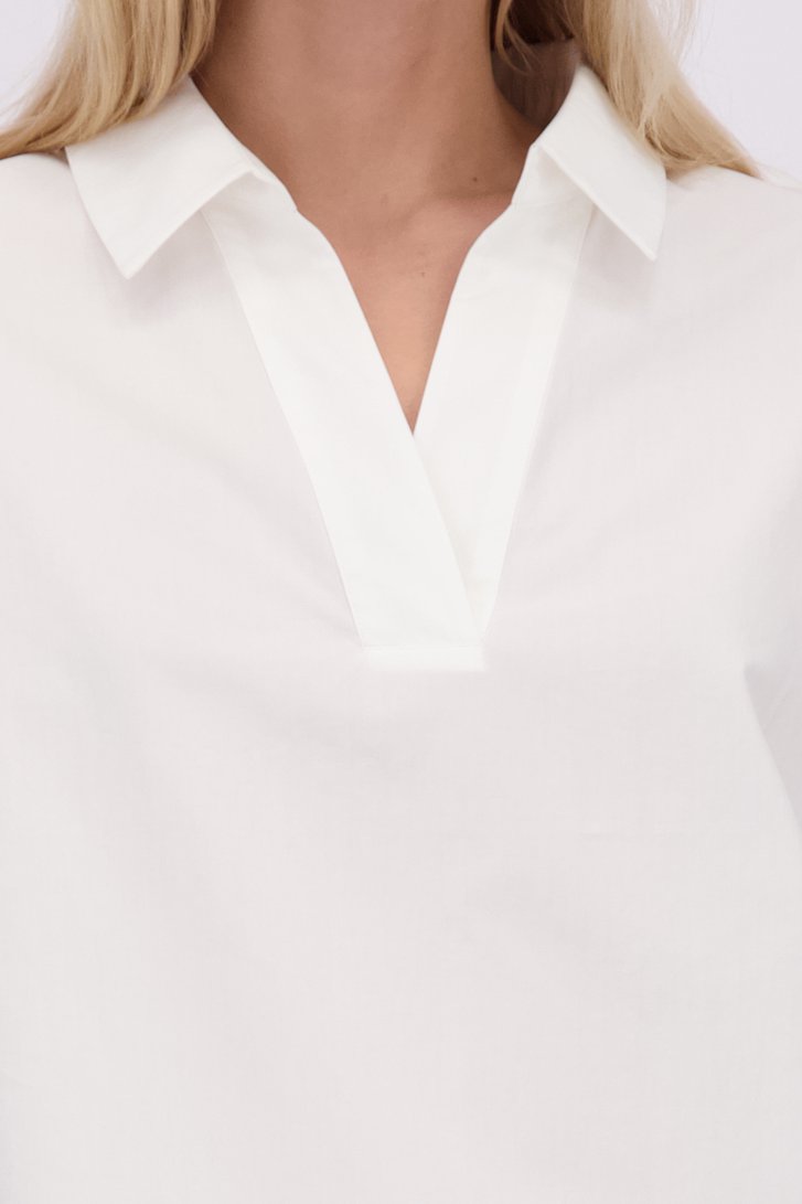 Détail de Blouse blanche à col en V de Liberty Island pour Femmes