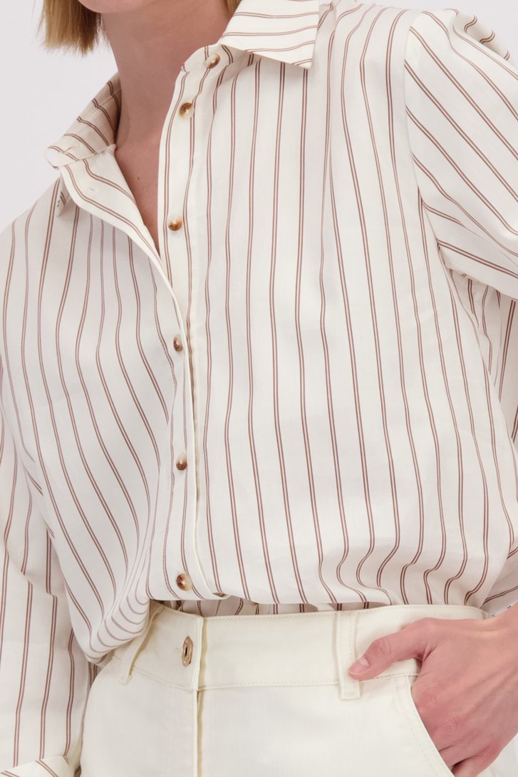 Détail de Blouse blanche à rayures brunes de D'Auvry pour Femmes