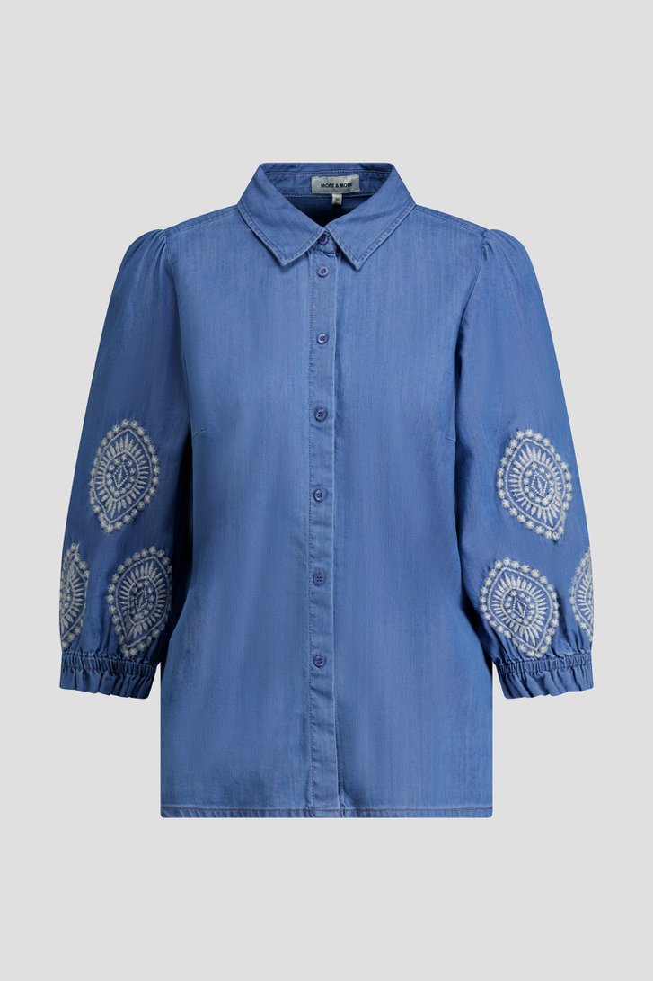 Photo produit 1 de Blouse bleue avec détails brodés de More & More pour Femmes