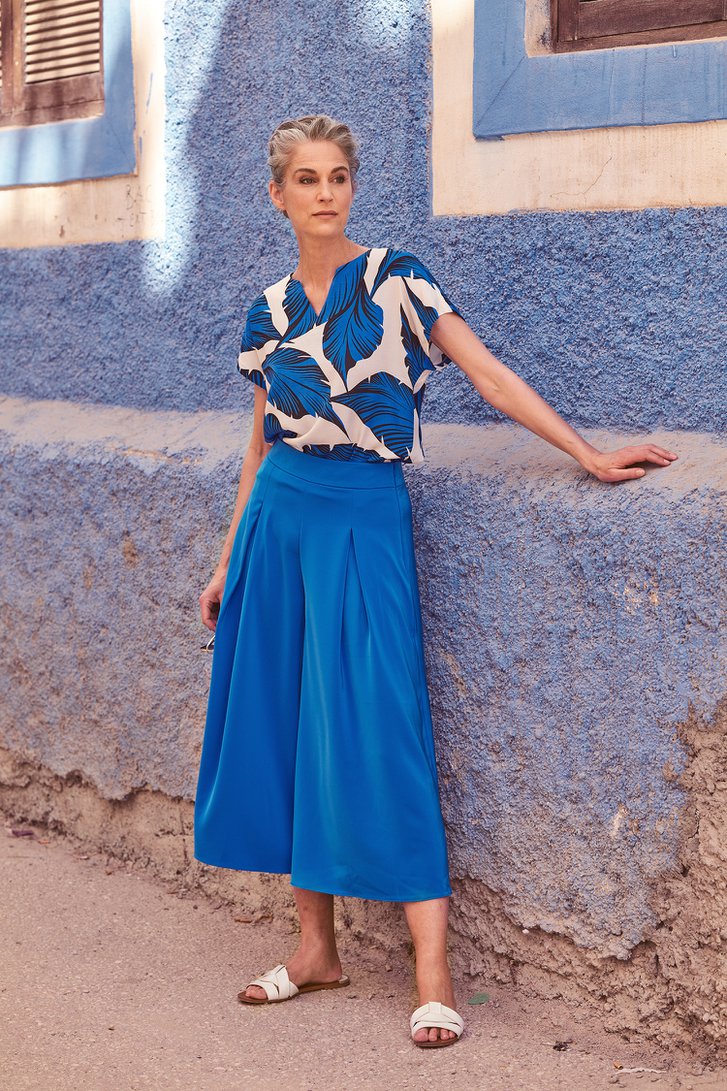 Blouse écrue à imprimé de feuilles bleues de D'Auvry pour Femmes