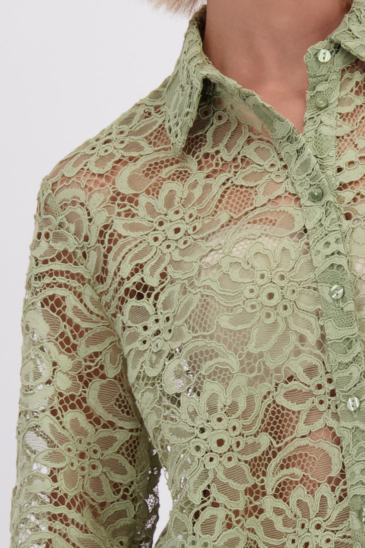 Détail de Blouse en dentelle vert clair de D'Auvry pour Femmes
