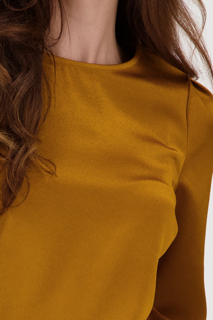 Blouse or foncé de Claude Arielle pour Femmes