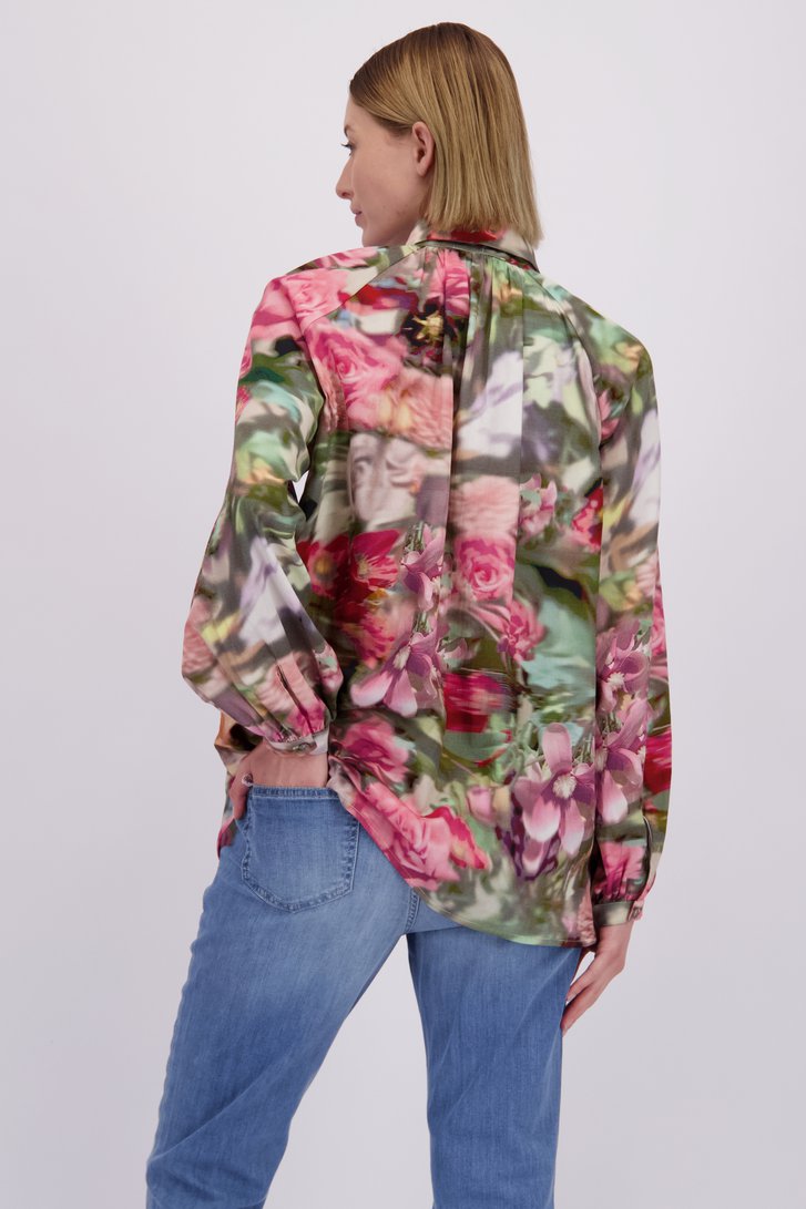 Le dos de Blouse rose à fleurs de More & More pour Femmes