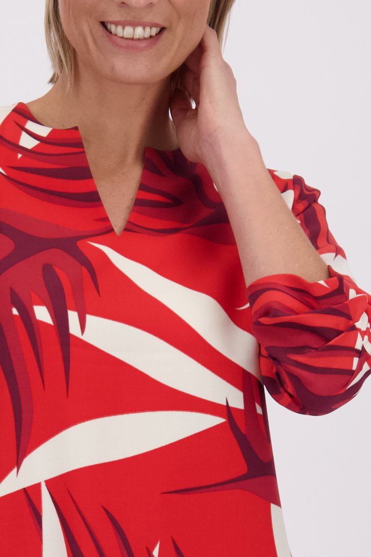 Détail de Blouse rouge à motif feuillu de Claude Arielle pour Femmes