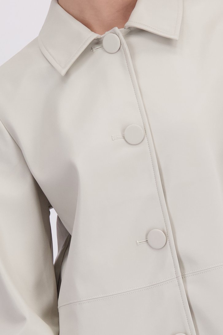 Détail de  Blouson gris clair en simili-cuir de D'Auvry pour Femmes