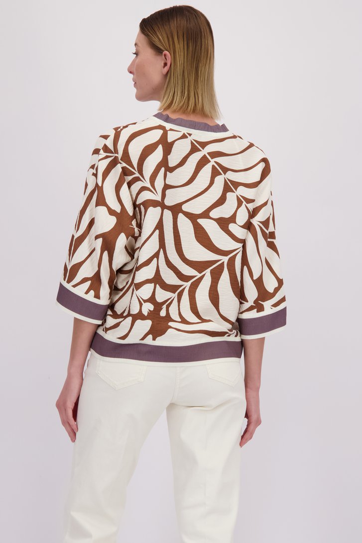 Achterkant van Bruine blouse met ecru bladerprint door D'Auvry voor Dames