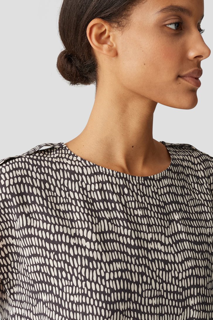 Bruine blouse met lichtbeige print van Opus voor Dames