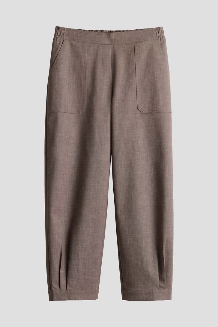 Productfoto 1 van Bruine geklede broek - Barrel fit - 7/8 lengte door Opus voor Dames