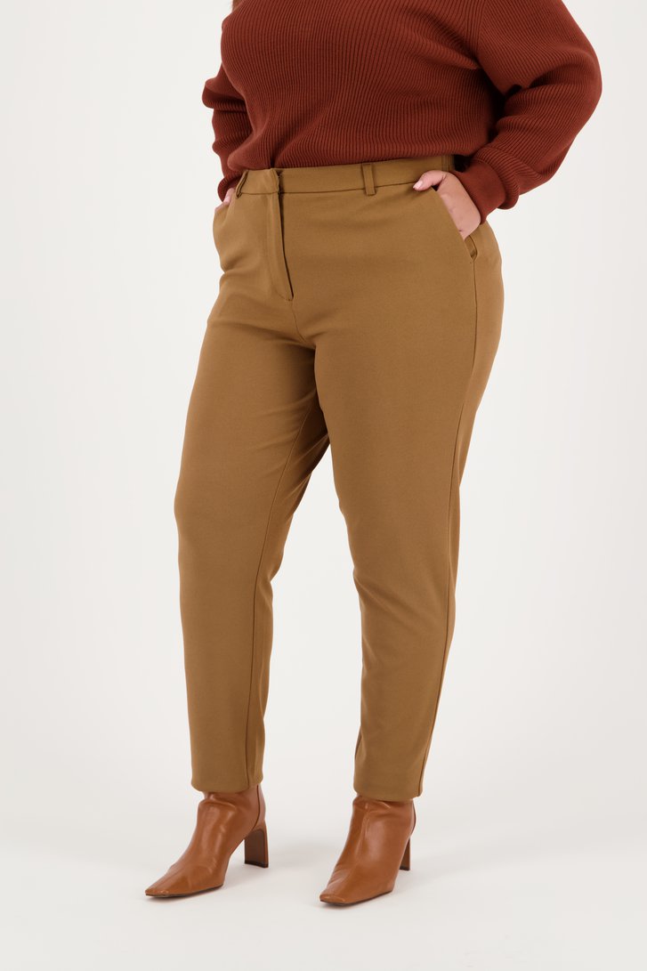 Bruine geklede broek - slim fit van Only Carmakoma voor Dames