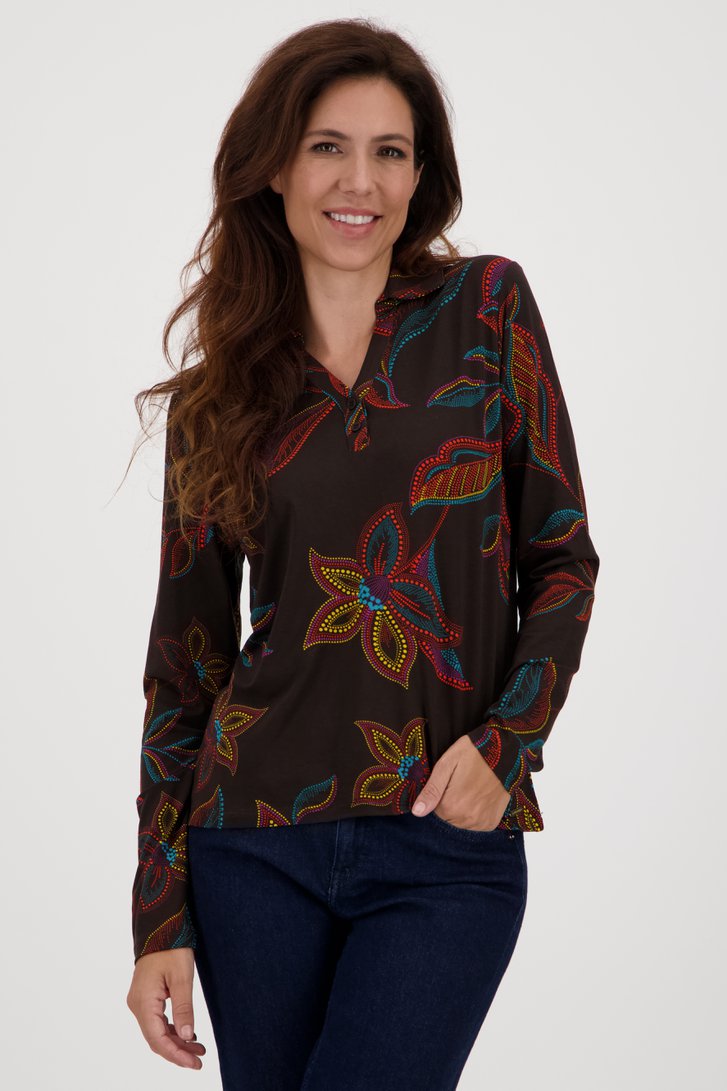 Bruine polo met een gestipte bloemenprint  van Claude Arielle voor Dames