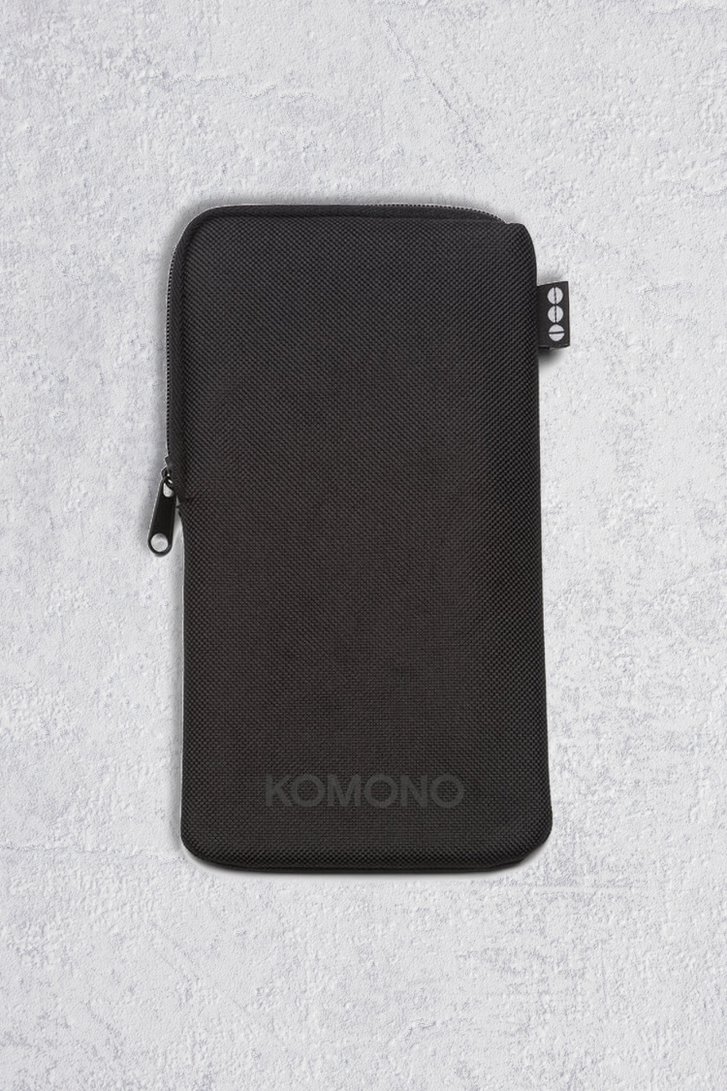 Productfoto 4 van Bruine zonnebril - Ellis  door Komono voor Dames