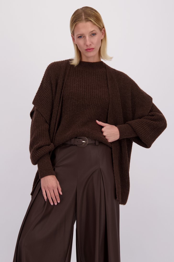 Le devant de Cardigan tricot brun foncé avec laine et mohair de D'Auvry pour Femmes