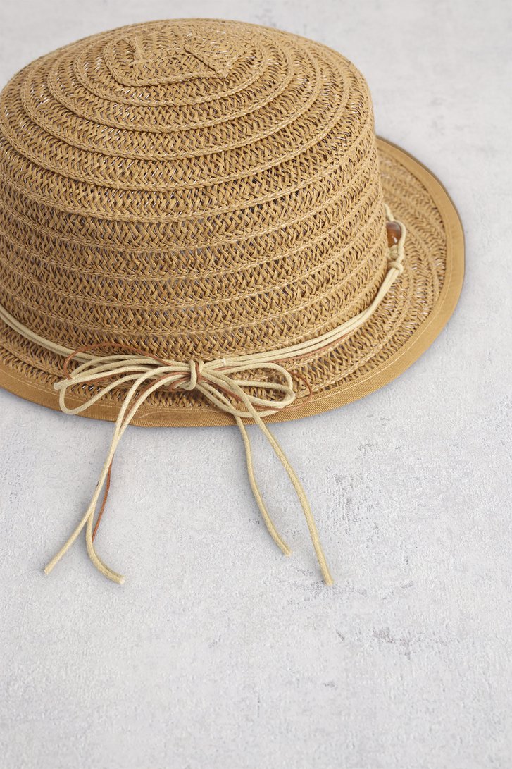 Le dos de Chapeau tressé beige avec perles brun-bleu de Modeno pour Femmes