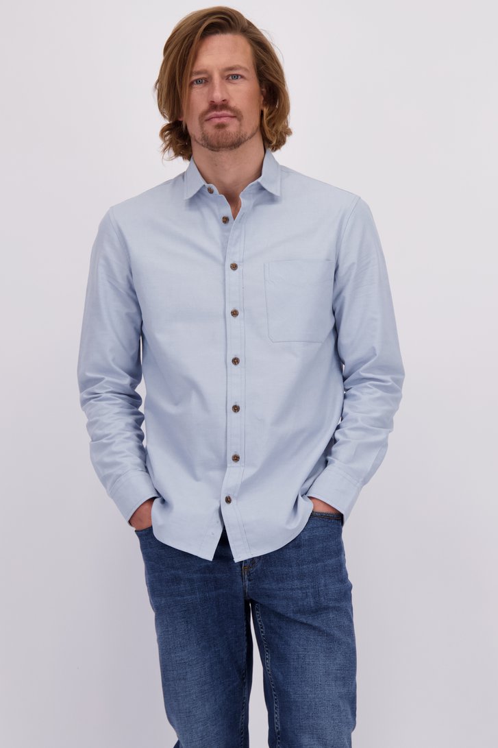 Le devant de Chemise bleu clair de Ravøtt pour Hommes