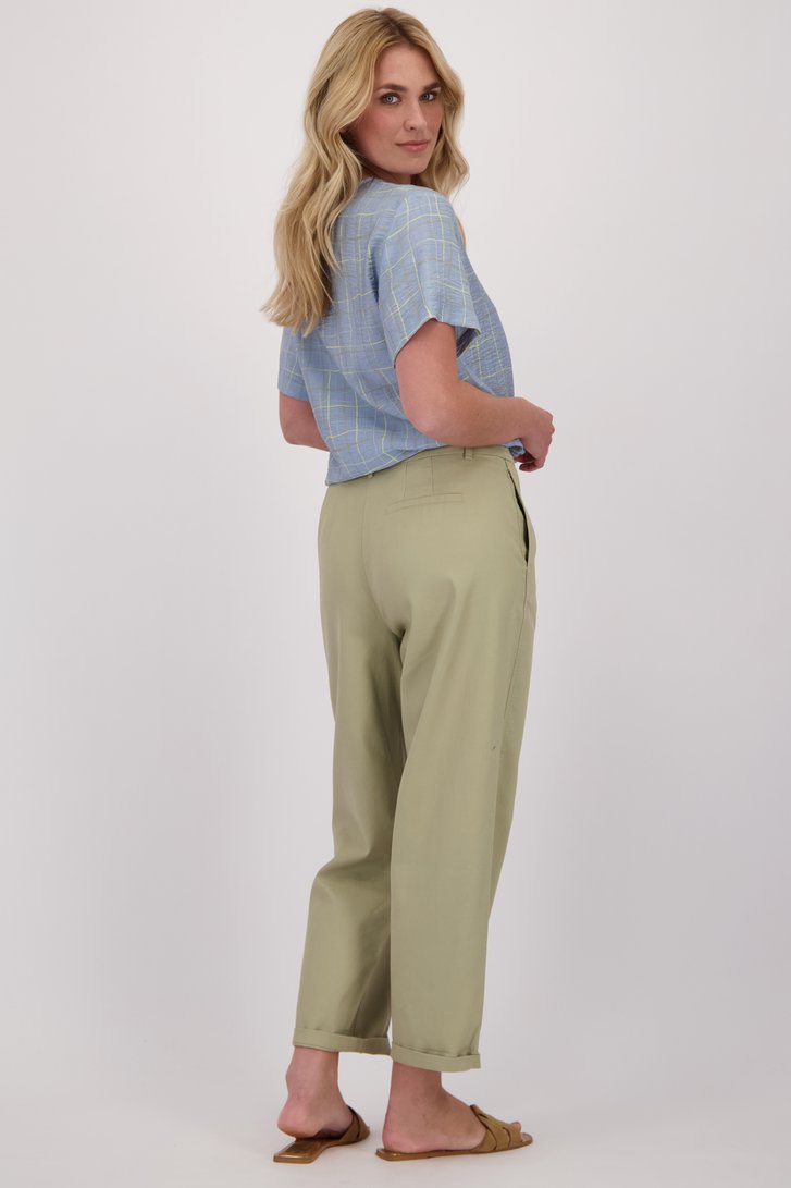 Le dos de Chino vert grisé à légère coupe barrel de Libelle pour Femmes