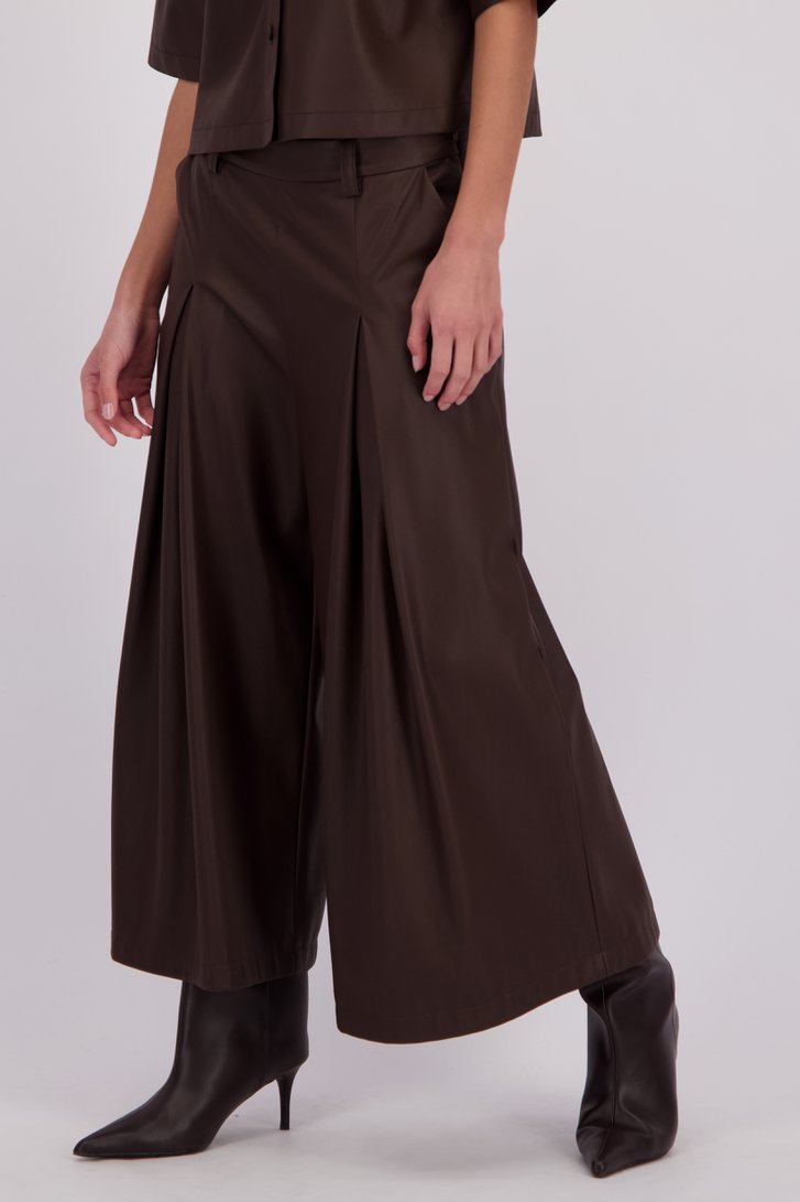 Le devant de Culotte brune foncée effet cuir de D'Auvry pour Femmes