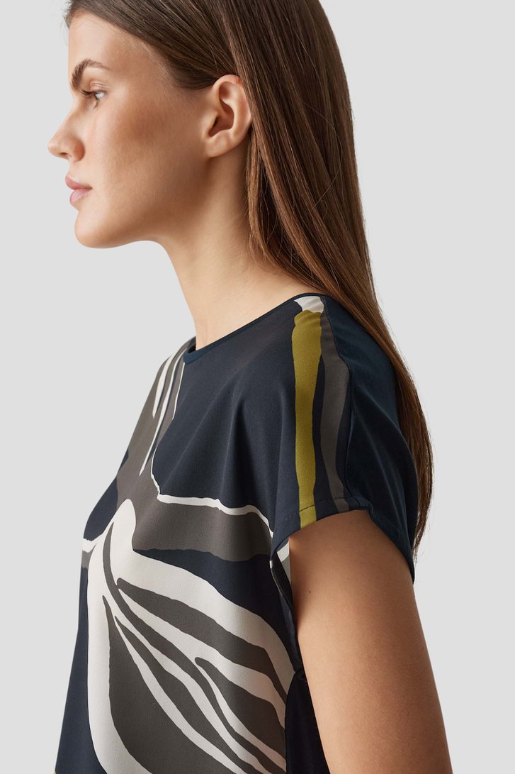 Donkerblauw T-shirt met abstracte print van Opus voor Dames