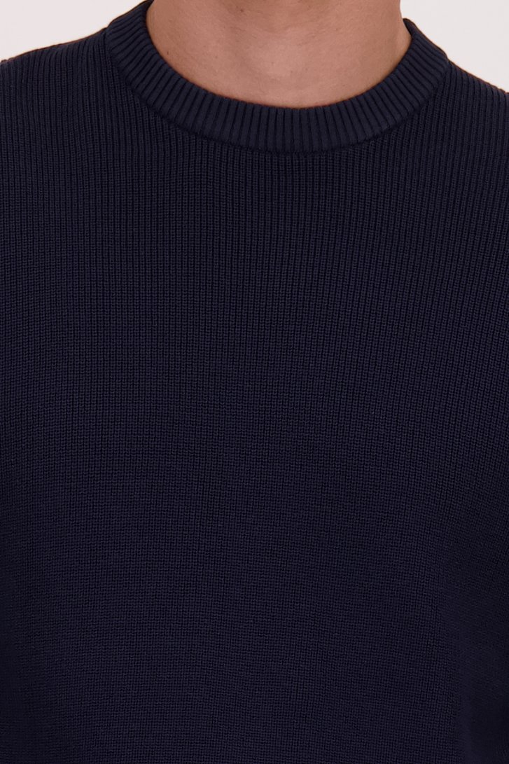 Detail van Donkerblauwe trui met ronde hals door Ravøtt voor Heren