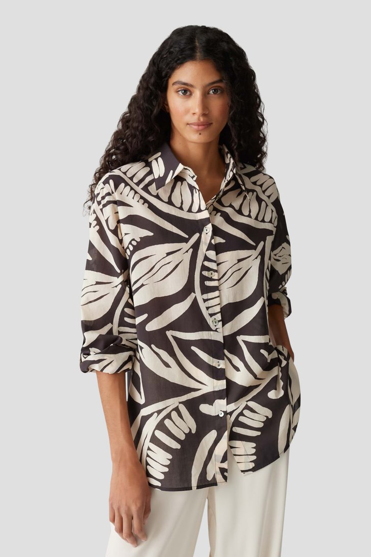 Donkerbruine blouse met lichtbeige print van Opus voor Dames