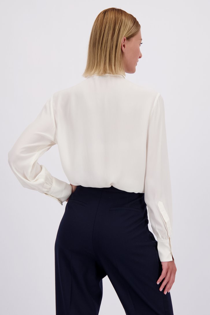 Achterkant van Ecru blouse  door D'Auvry Studio voor Dames