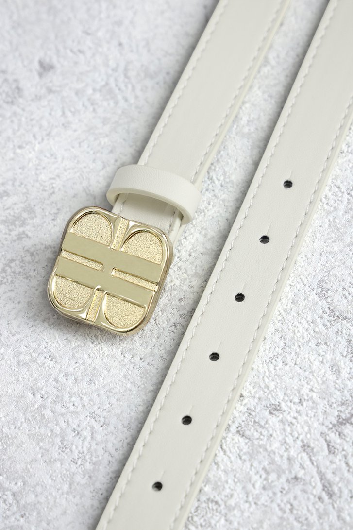Productfoto 1 van Ecru riem met goudkleurige logogesp door Laurent David voor Dames