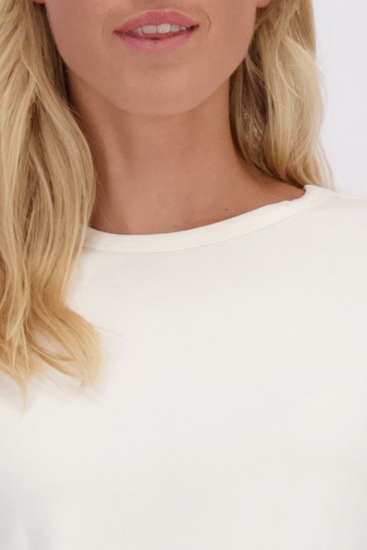 Detail van Ecru T-shirt met lange mouwen door Liberty Island voor Dames