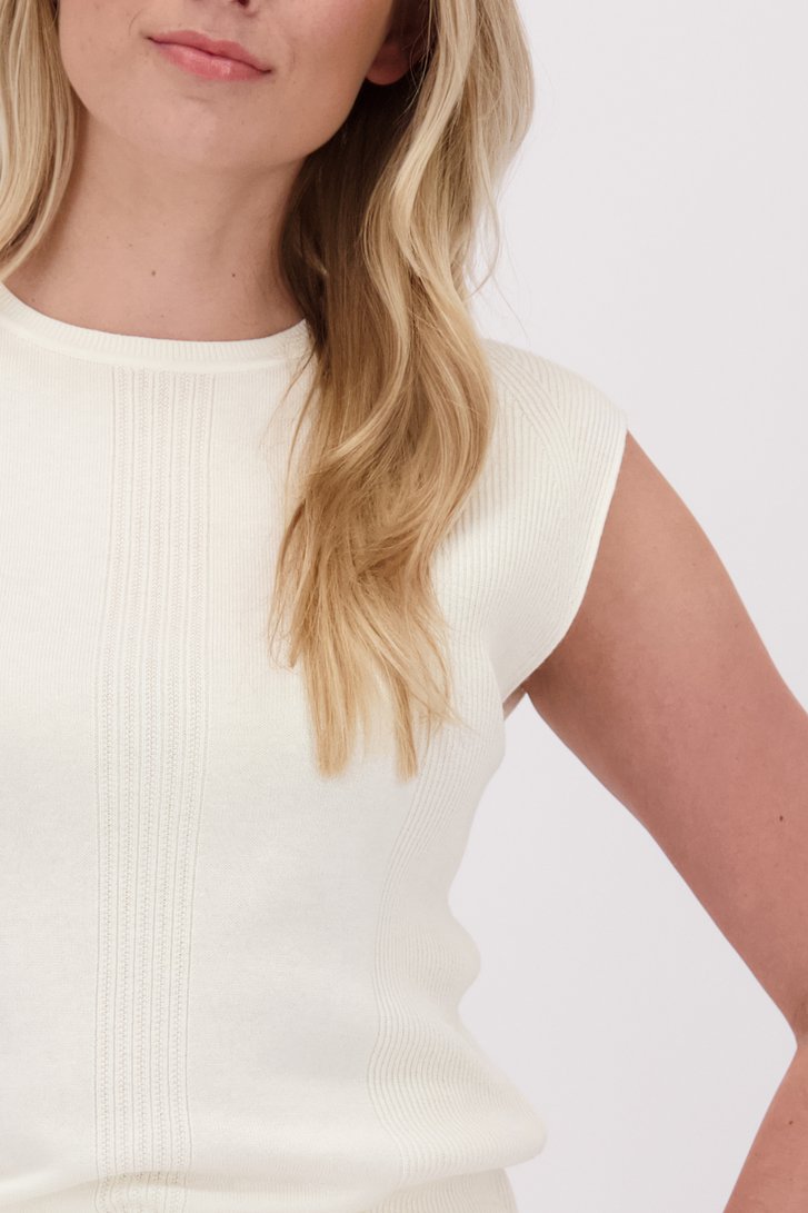 Detail van Ecru truitje met korte mouwen door Liberty Loving nature voor Dames