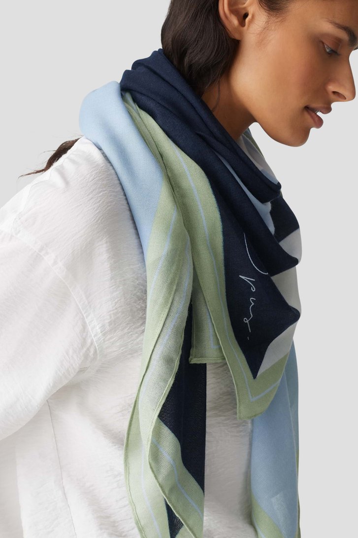 Fijn sjaaltje met blauw-groene print van Opus voor Dames