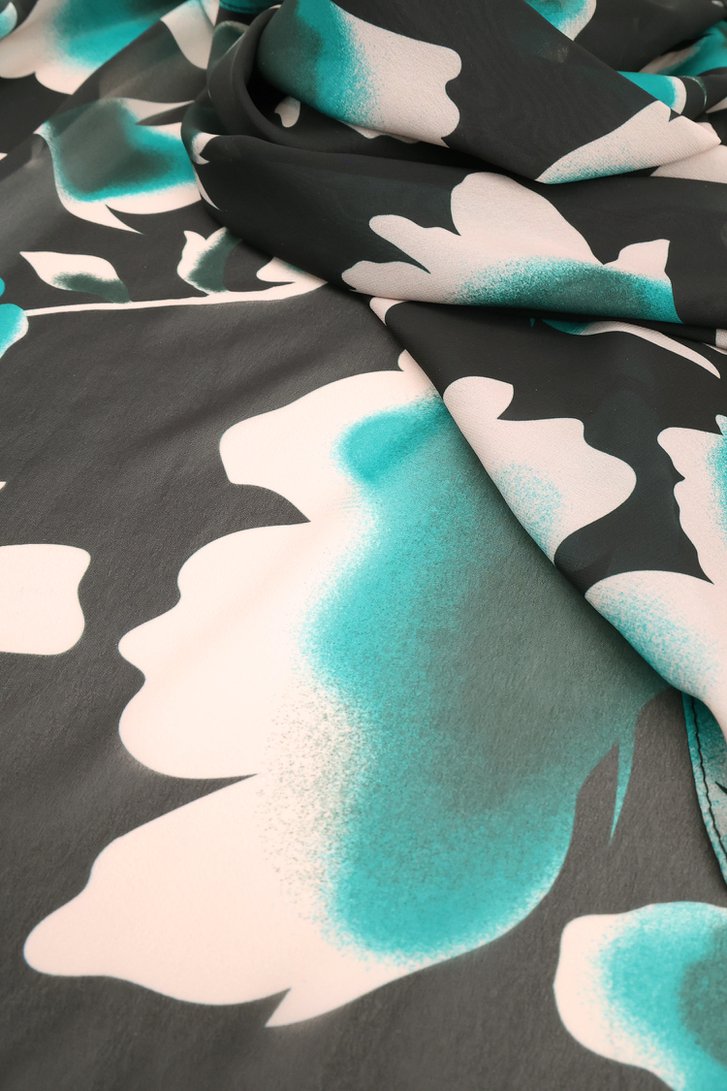 Fijn zwart sjaaltje met turquoise print van Claude Arielle voor Dames