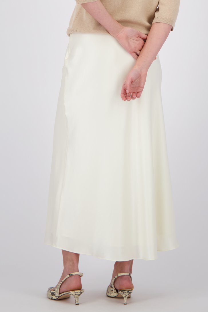 Detail van Glanzende ecru rok  door D'Auvry Studio voor Dames