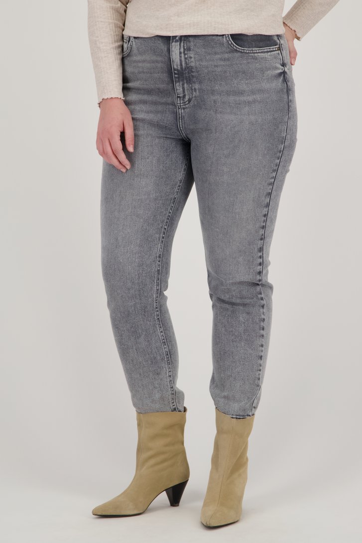 Grijze jeans – straight fit – 7/8 lengte van Only Carmakoma voor Dames